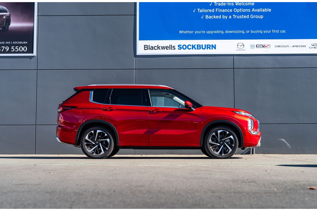2024 Mitsubishi Outlander Vrx 2.5P/4Wd/Cvt