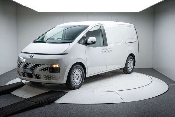 2023 Hyundai STARIA LOAD US4.V2
