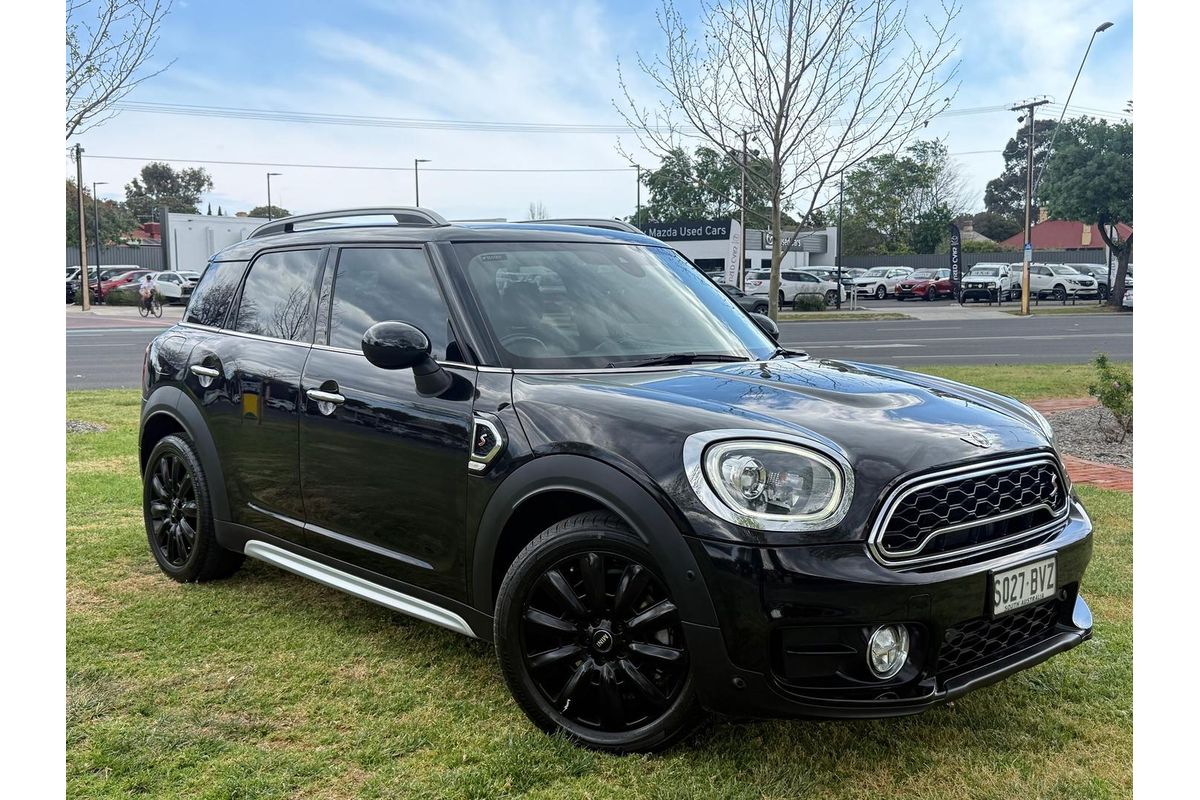 2017 MINI Countryman Cooper S F60