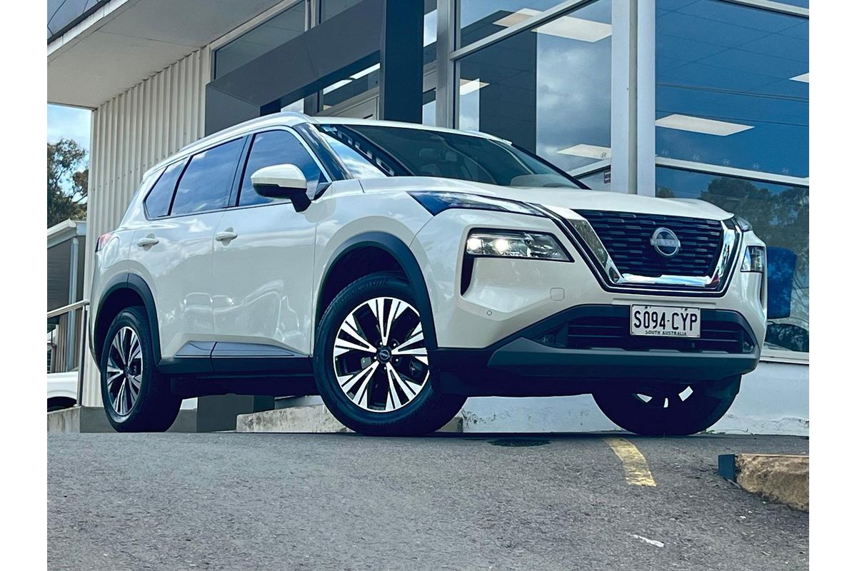 2023 Nissan X-TRAIL ST-L T33