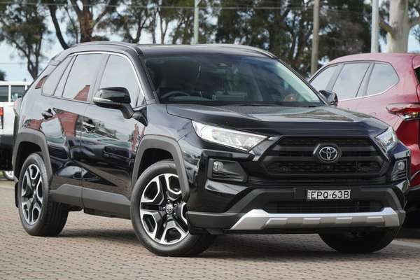 2021 Toyota RAV4 Edge AXAA54R