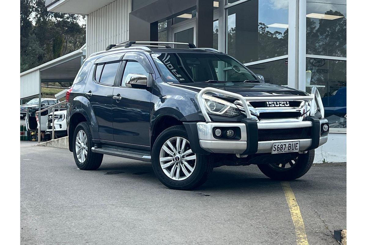 2018 Isuzu MU-X LS-T