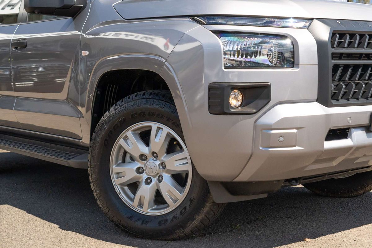 2025 Mitsubishi Triton GLX+ MV 4X4