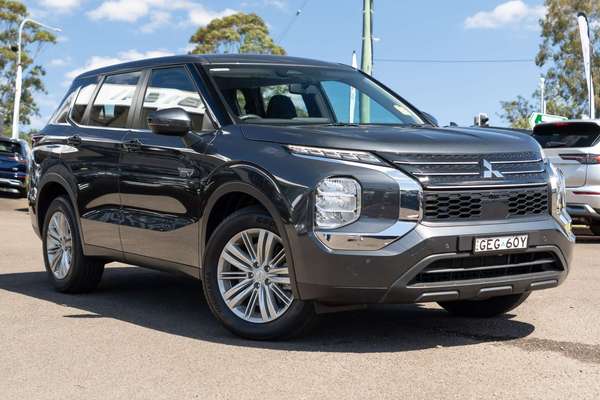 2025 Mitsubishi Outlander PHEV ES ZM