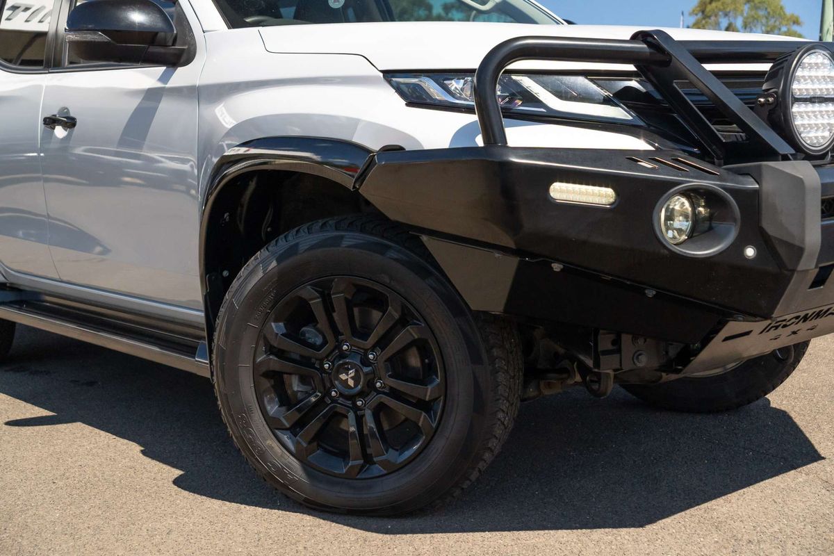 2020 Mitsubishi Triton GSR MR 4X4