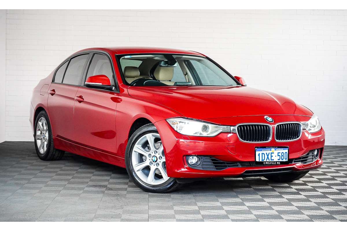 2012 BMW 3 Series 320i F30