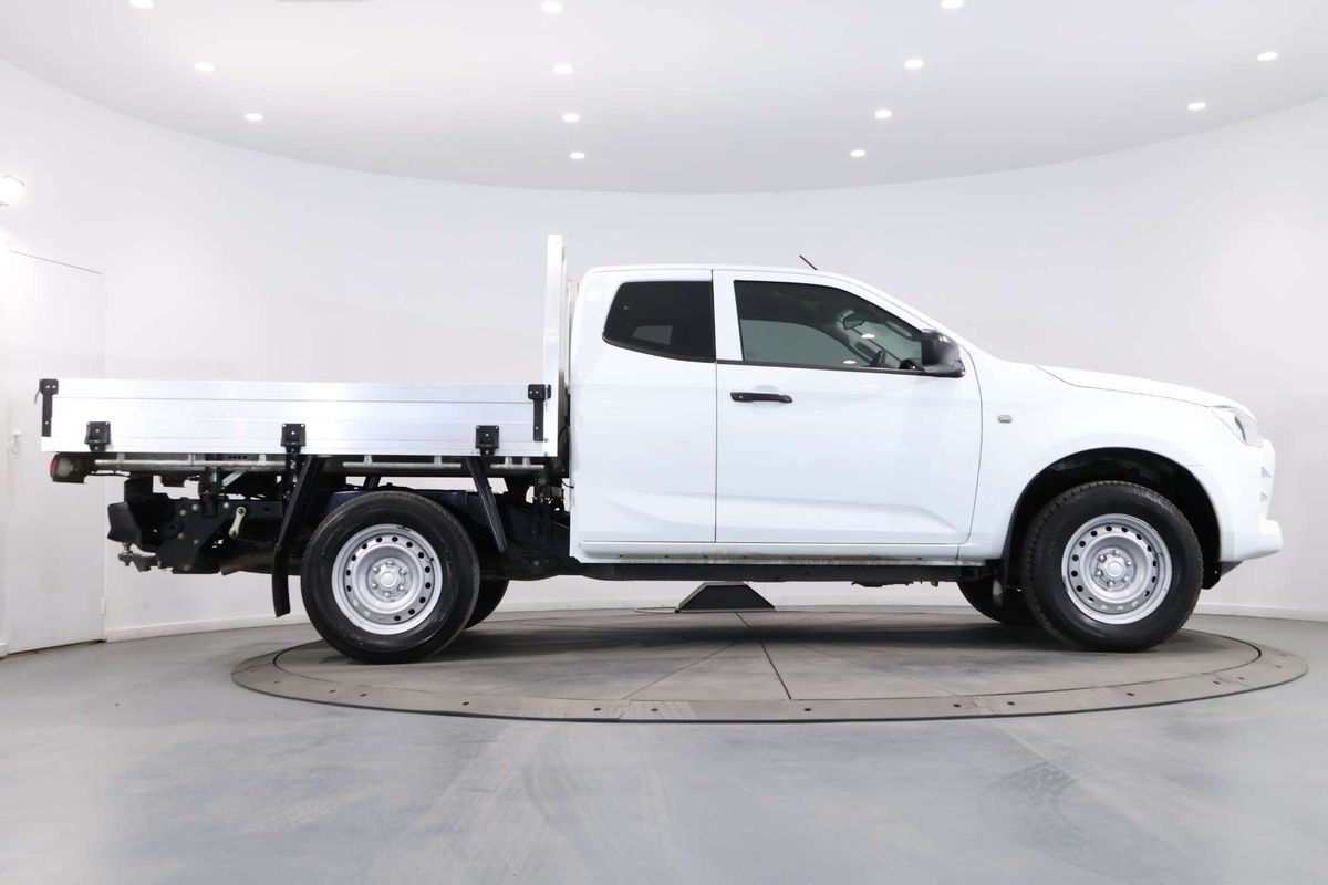 2022 Isuzu D-MAX SX 4X4