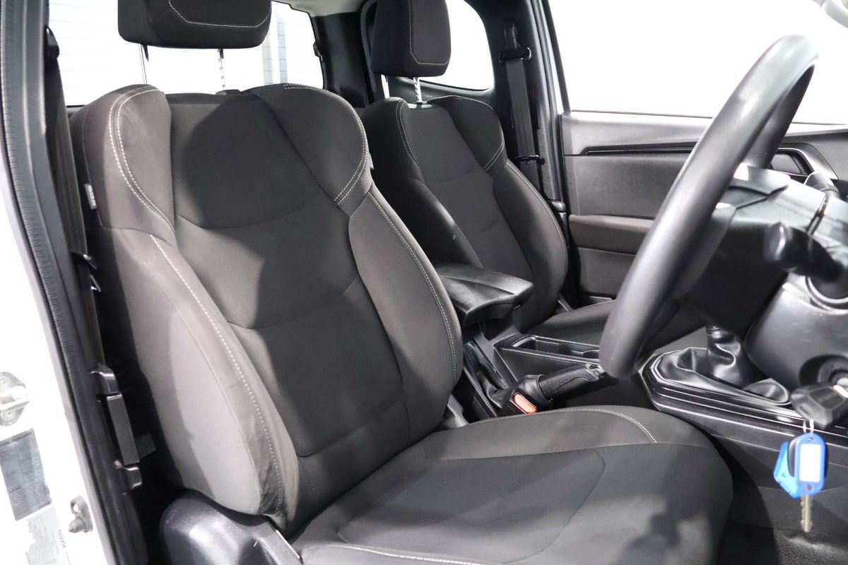 2022 Isuzu D-MAX SX 4X4