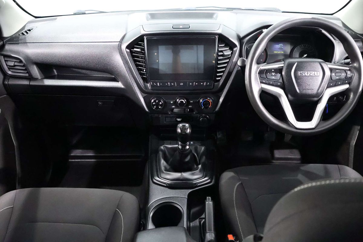 2022 Isuzu D-MAX SX 4X4