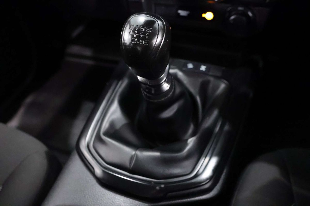 2022 Isuzu D-MAX SX 4X4