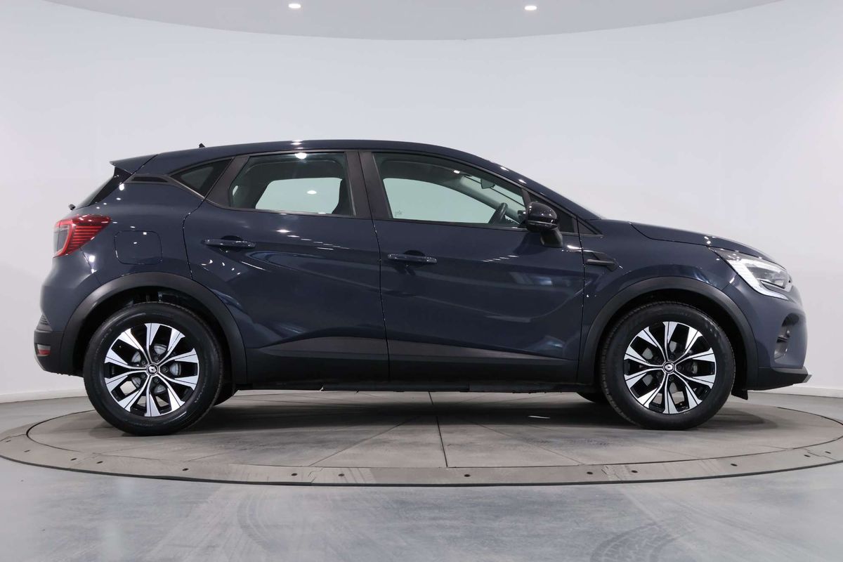 2023 Renault Captur Life XJB