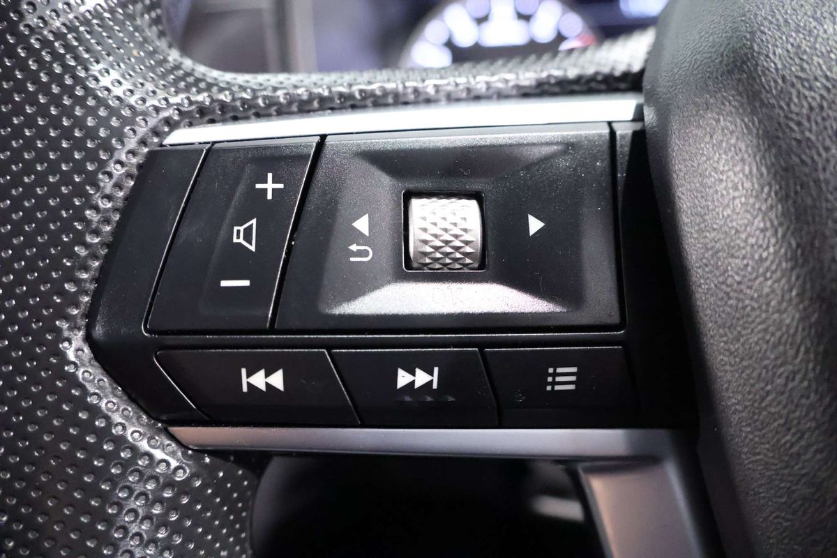2023 Mitsubishi Outlander ES ZM