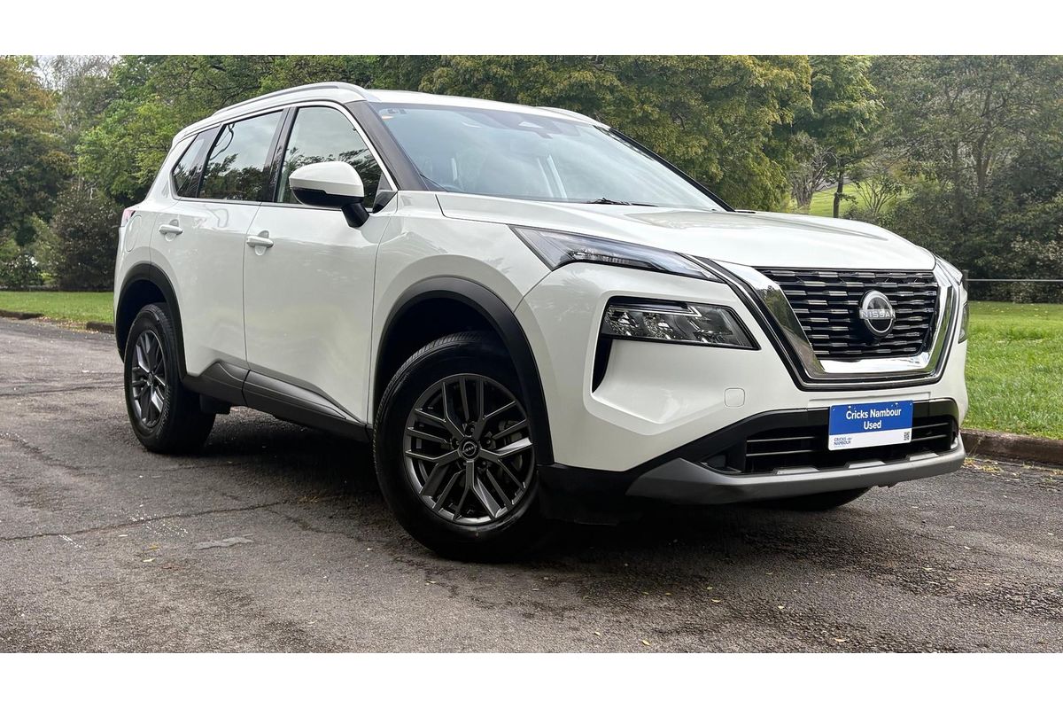 2025 Nissan X-TRAIL ST T33