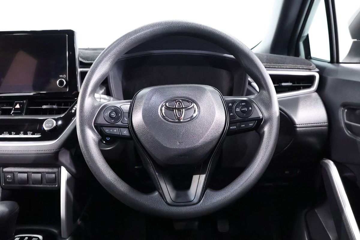 2024 Toyota Corolla Cross GX MXGH10R