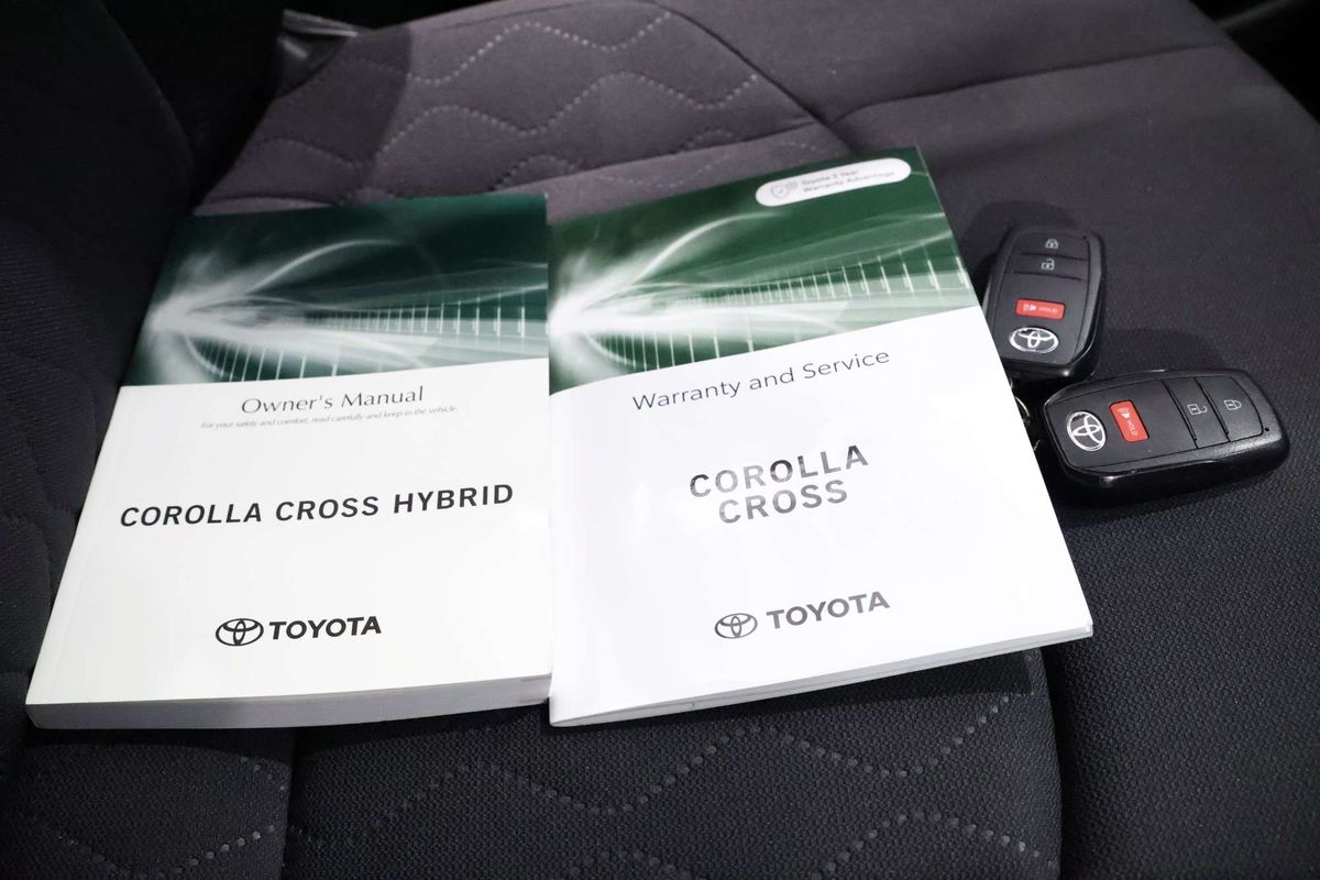 2024 Toyota Corolla Cross GX MXGH10R