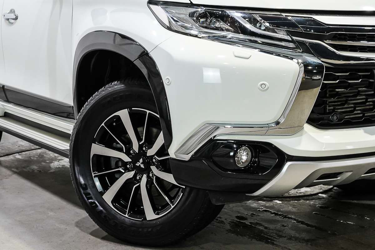 2017 Mitsubishi Pajero Sport Exceed QE