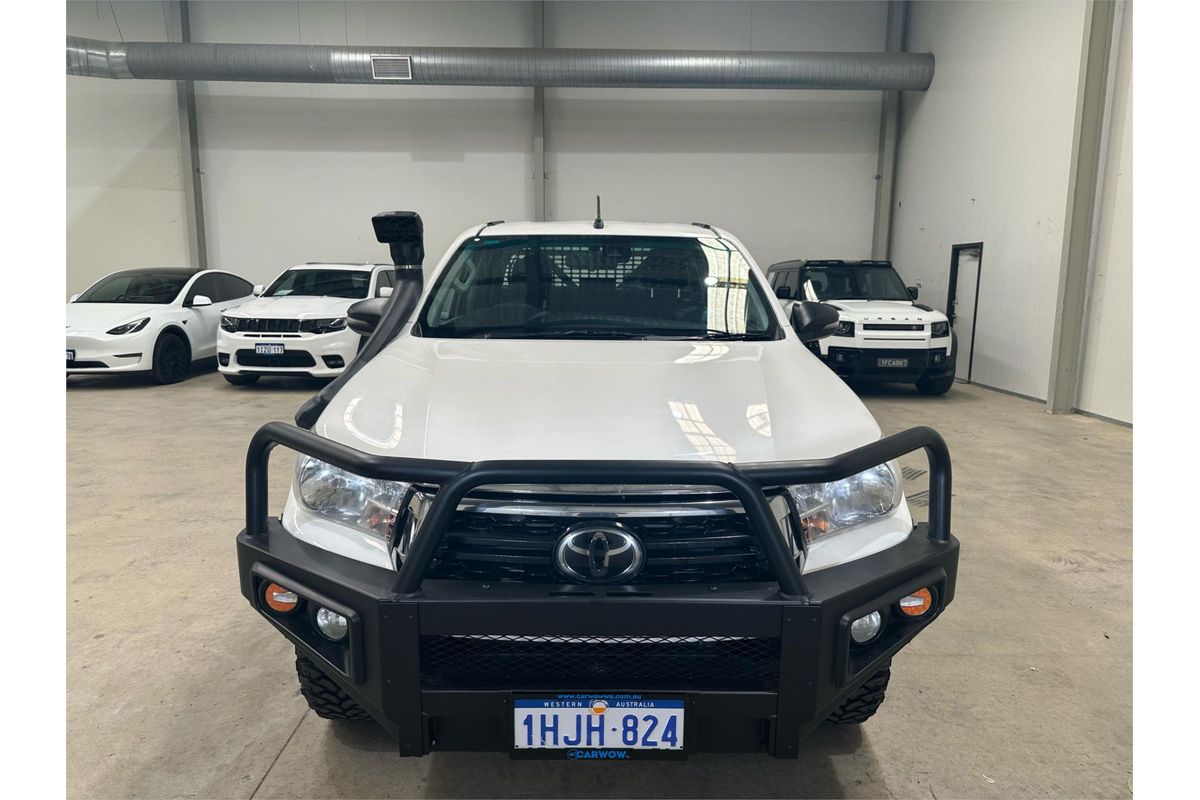 2020 Toyota Hilux SR GUN126R 4X4