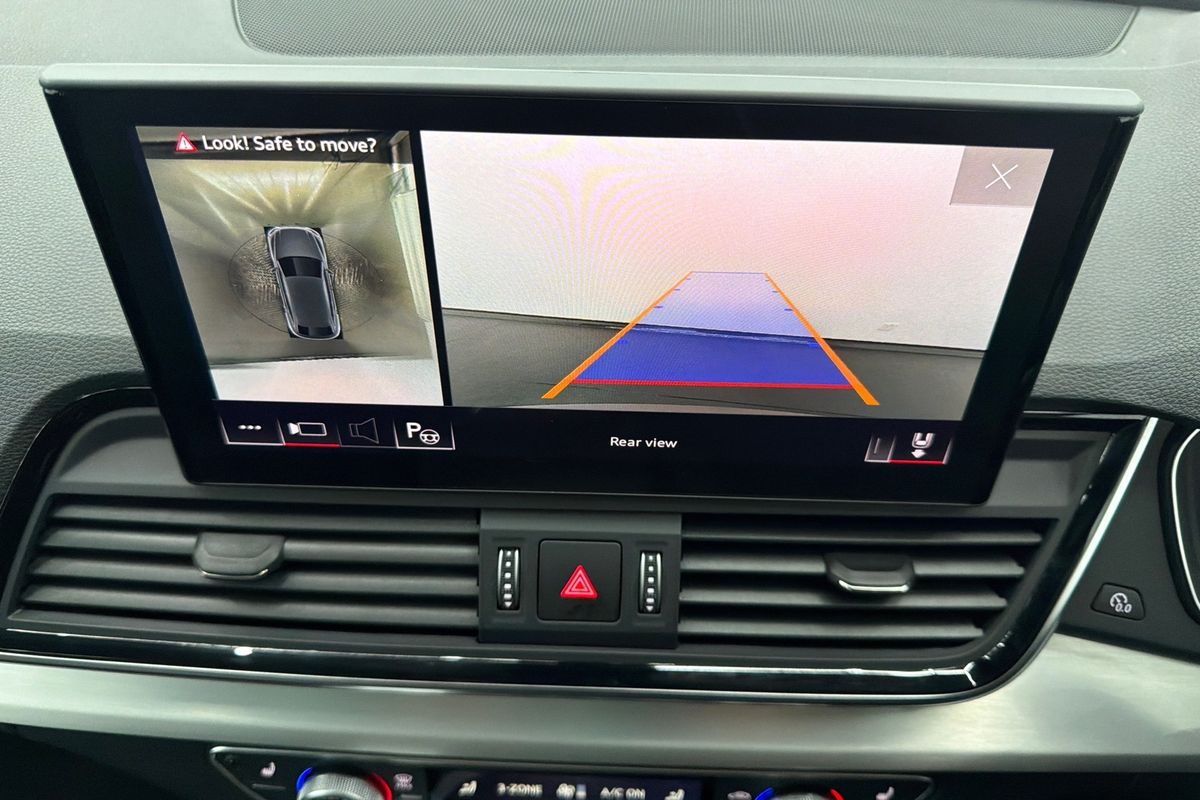 2022 Audi Q5 45 TFSI S line FY