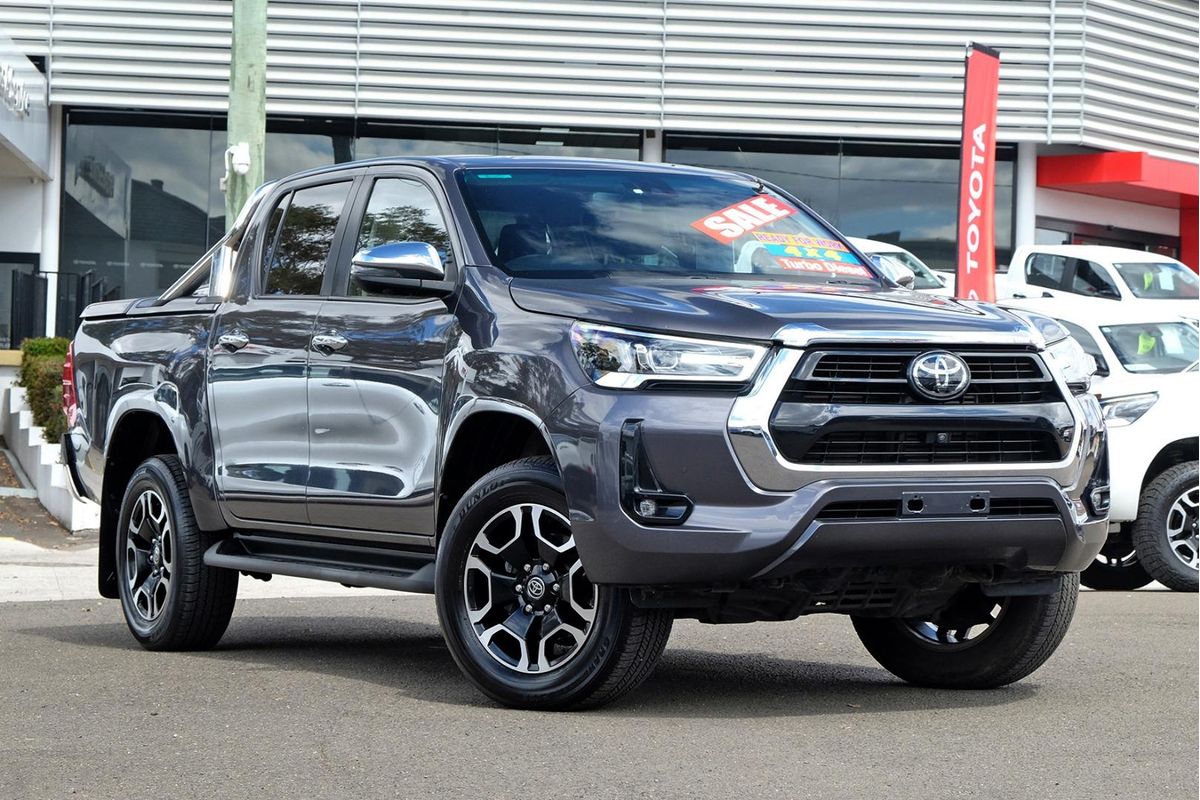 2023 Toyota Hilux SR5 GUN126R 4X4
