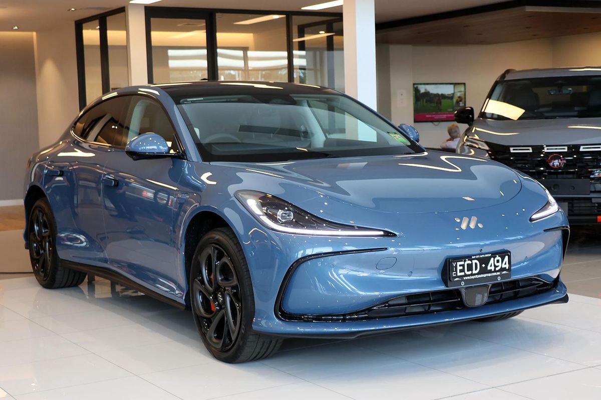 2026 MG IM5 Performance P12L