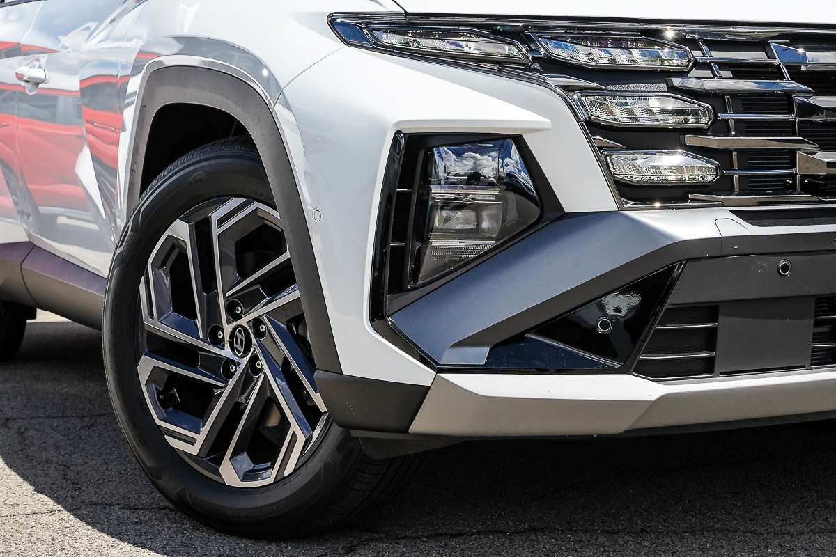 2026 Hyundai Tucson Hybrid Premium NX4.V4