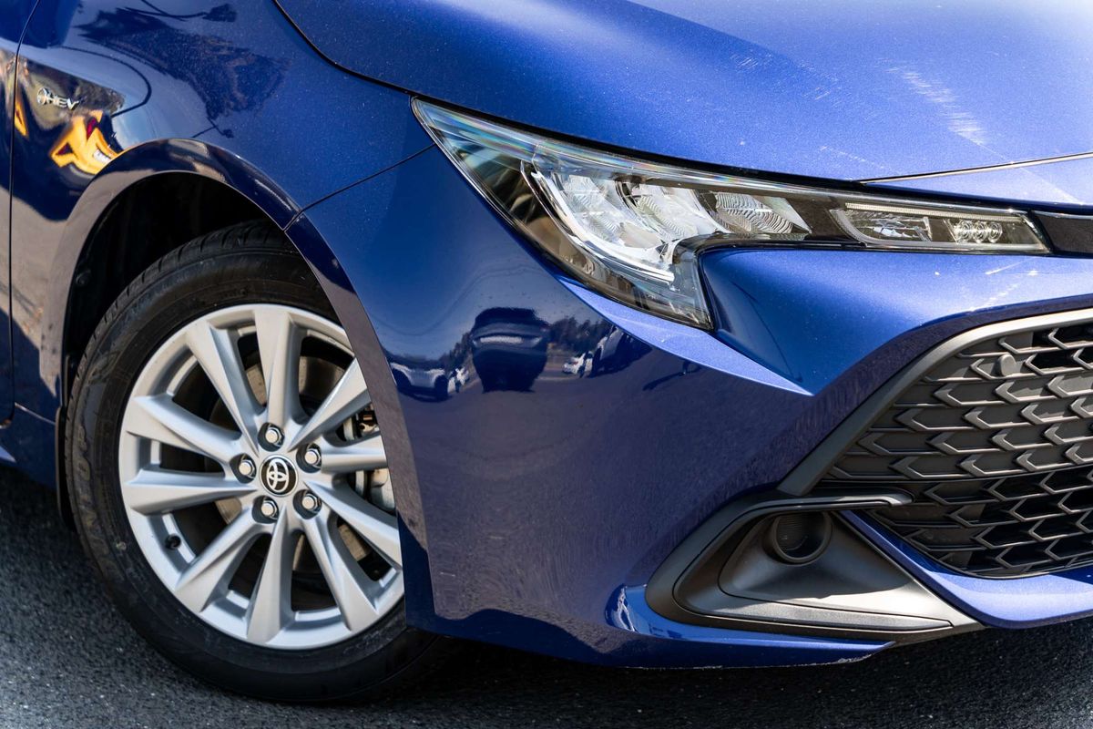 2025 Toyota Corolla Ascent Sport Hybrid ZWE219R