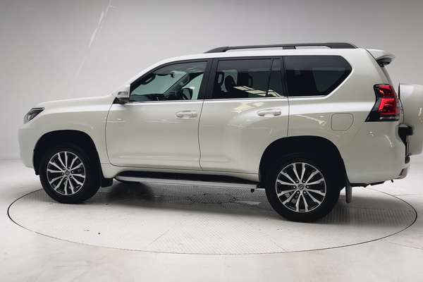 2023 Toyota Landcruiser Prado Kakadu GDJ150R thumb-7