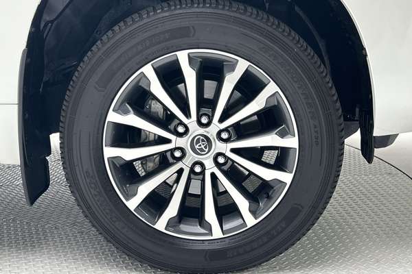 2023 Toyota Landcruiser Prado Kakadu GDJ150R thumb-9