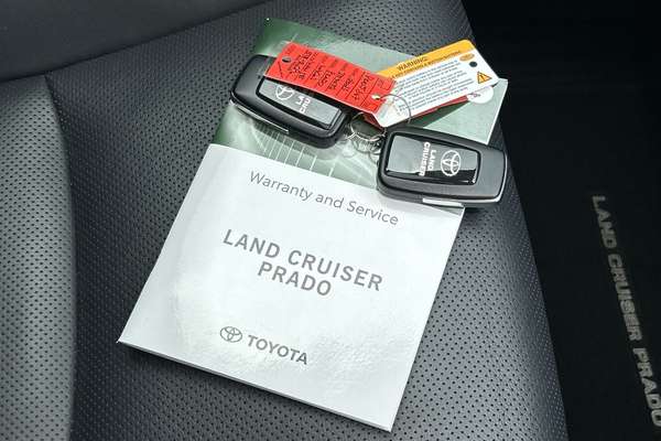 2023 Toyota Landcruiser Prado Kakadu GDJ150R thumb-22