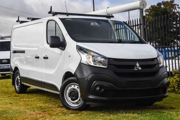 2020 Mitsubishi Express GLX SN LWB