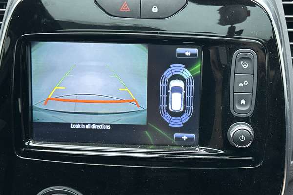 2018 Renault Captur Intens J87 thumb-15