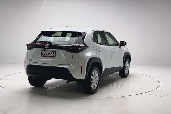 2025 Toyota Yaris Cross GX MXPJ10R thumb-1