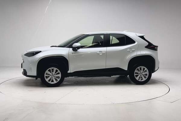 2025 Toyota Yaris Cross GX MXPJ10R thumb-6