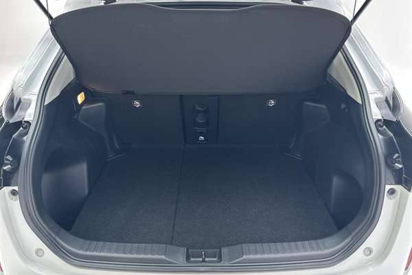 2025 Toyota Yaris Cross GX MXPJ10R thumb-20