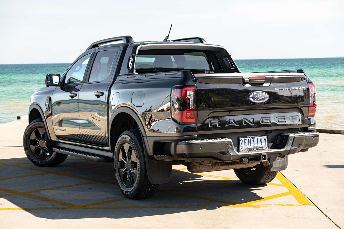 2025 Ford Ranger PHEV Stormtrak 4X4 2.3L