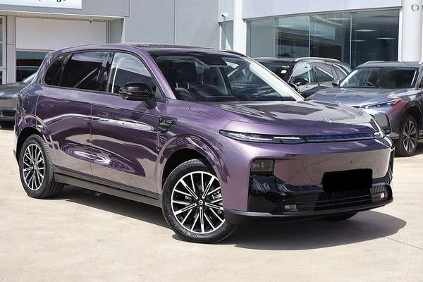 2026 Leapmotor B10 Design LR A12
