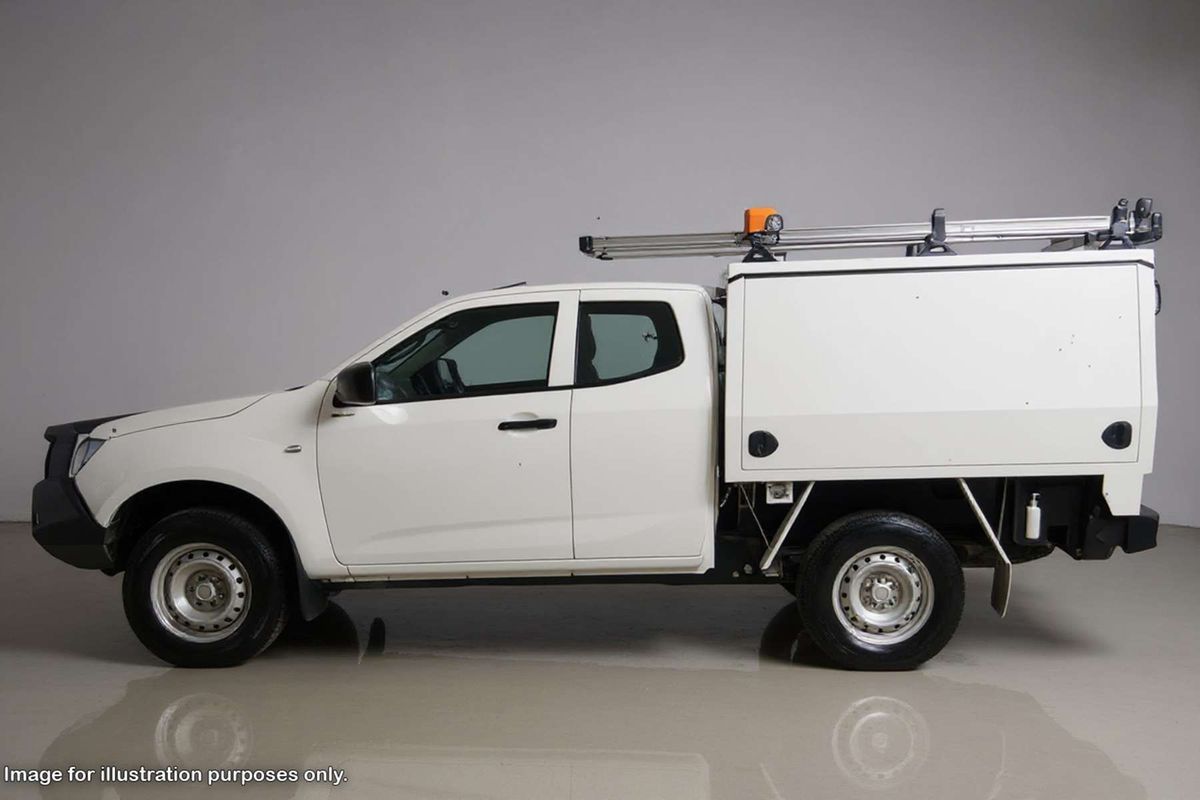 2020 Isuzu D-MAX SX 4X4 image 2