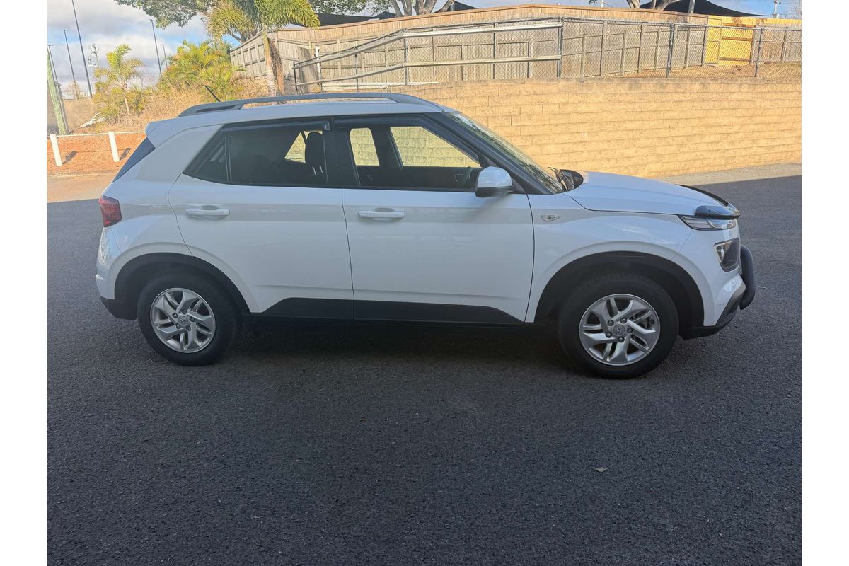 2023 Hyundai Venue QX.V5