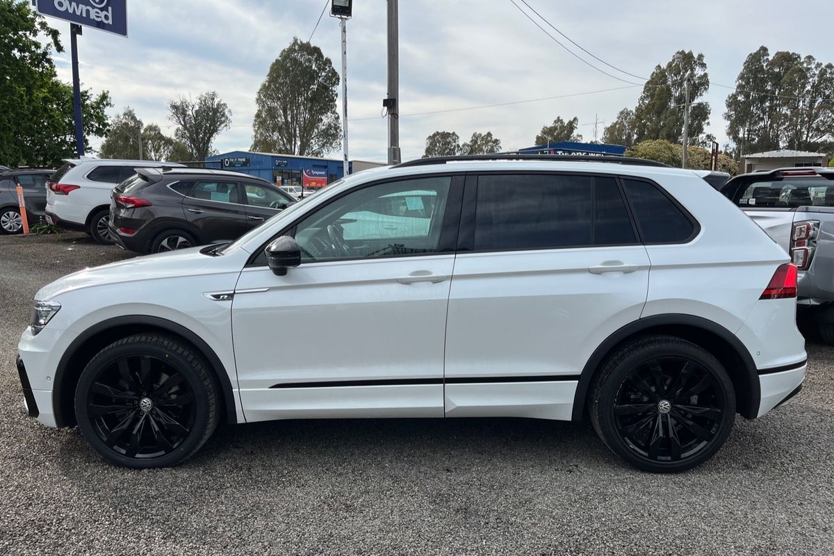 2018 Volkswagen Tiguan Wolfsburg Edition 5N