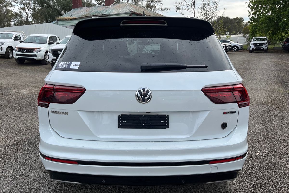 2018 Volkswagen Tiguan Wolfsburg Edition 5N
