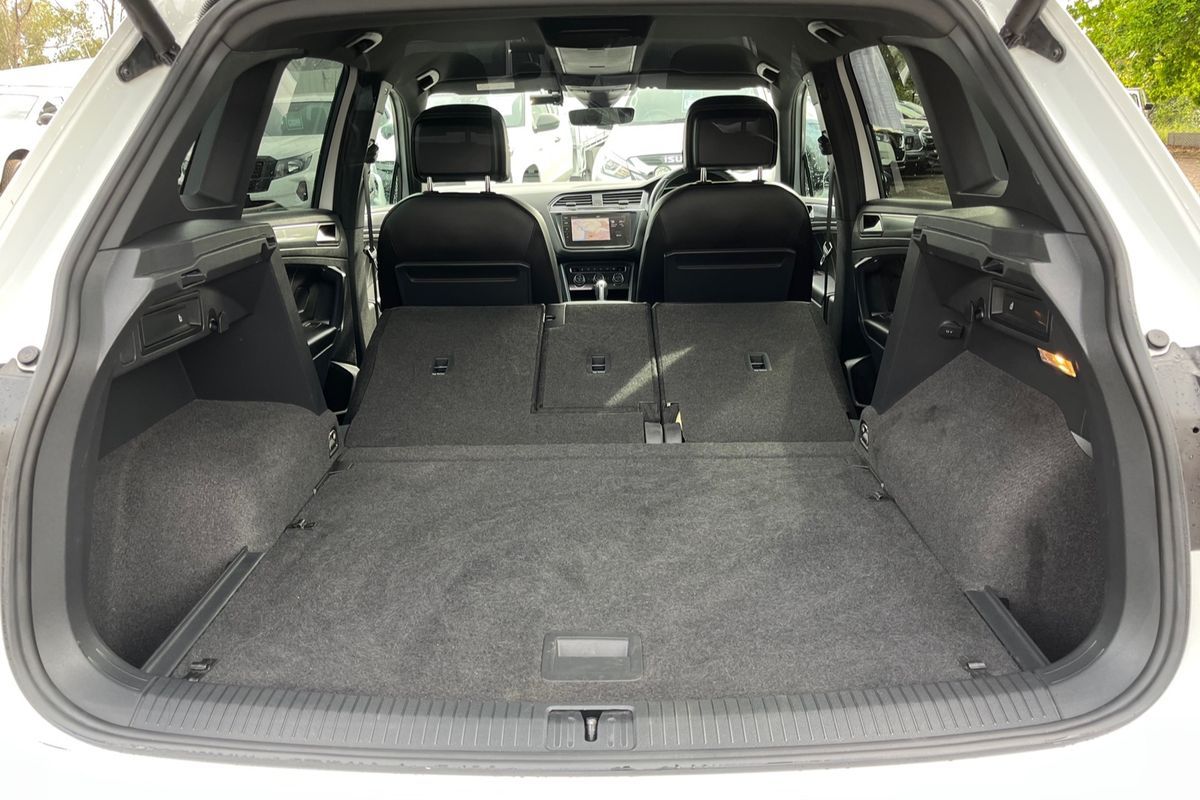 2018 Volkswagen Tiguan Wolfsburg Edition 5N