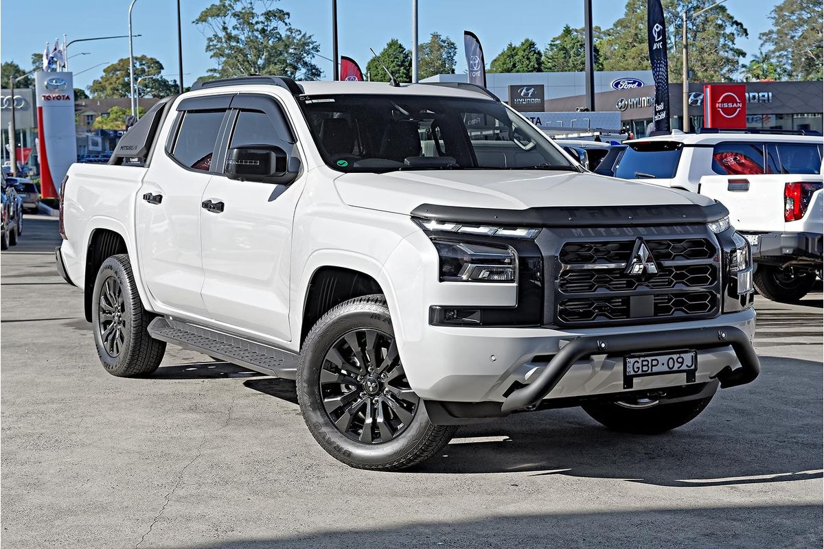 2025 Mitsubishi Triton GSR MV 4X4