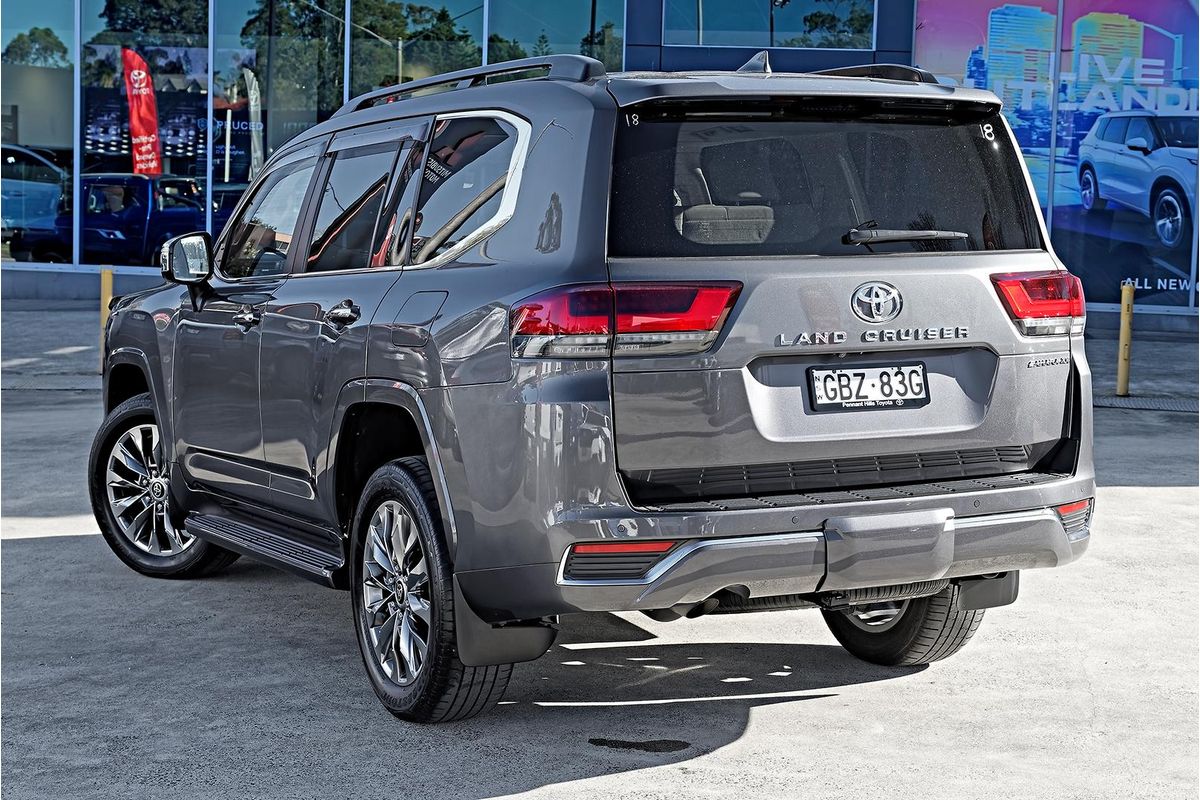 2022 Toyota Landcruiser Sahara ZX FJA300R