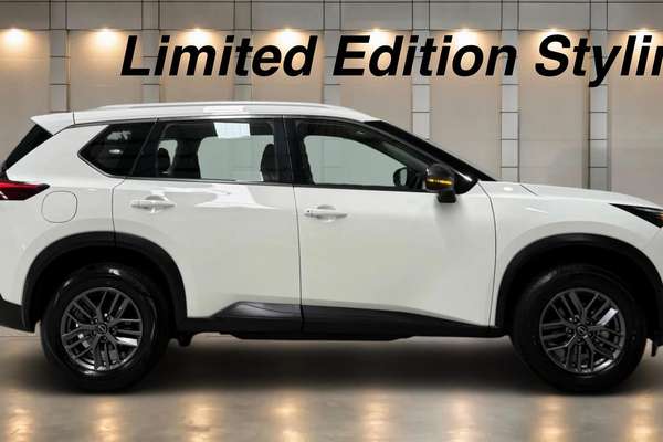 2024 Nissan X-TRAIL ST T33