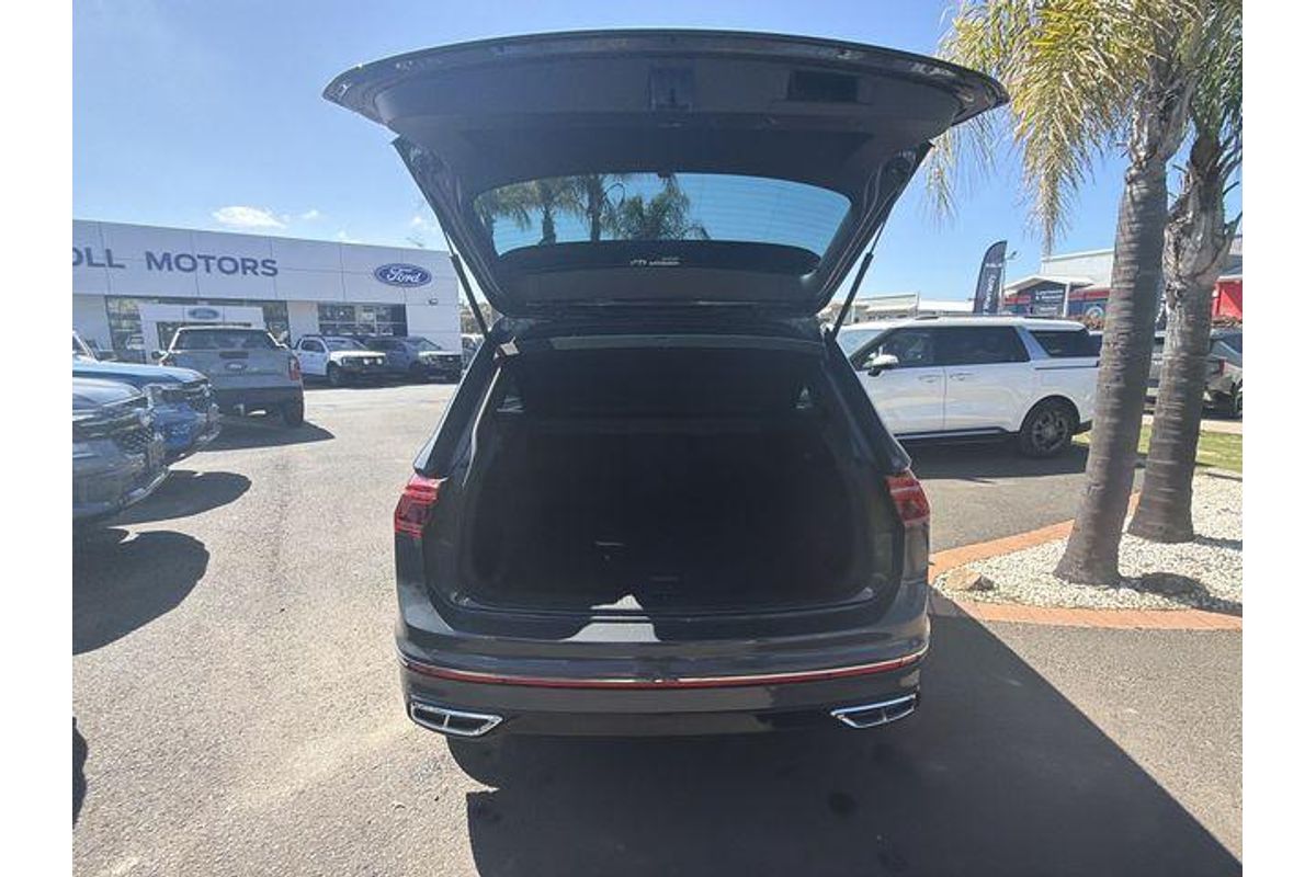 2023 Volkswagen Tiguan 162TSI R-Line 5N