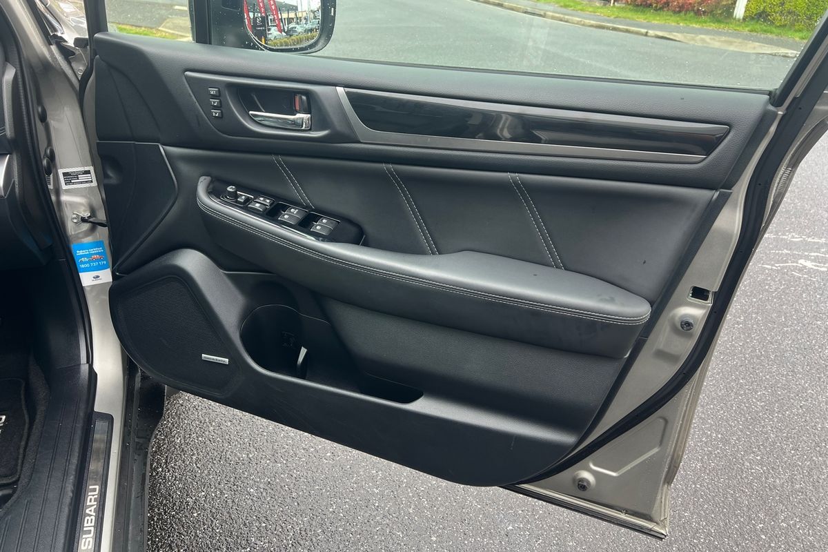 2018 Subaru Outback 3.6R 5GEN