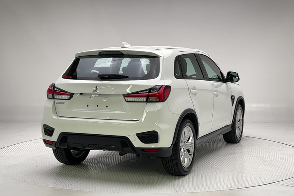 2021 Mitsubishi ASX ES XD thumb-1