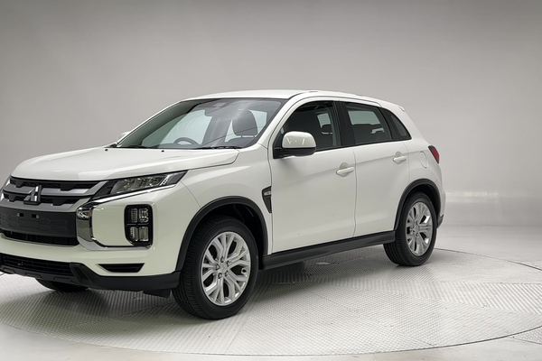 2021 Mitsubishi ASX ES XD thumb-5