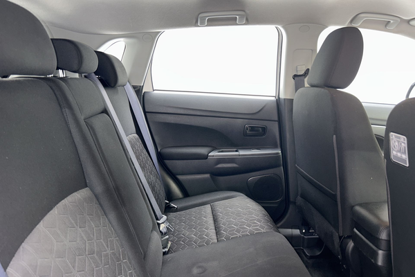 2021 Mitsubishi ASX ES XD thumb-11