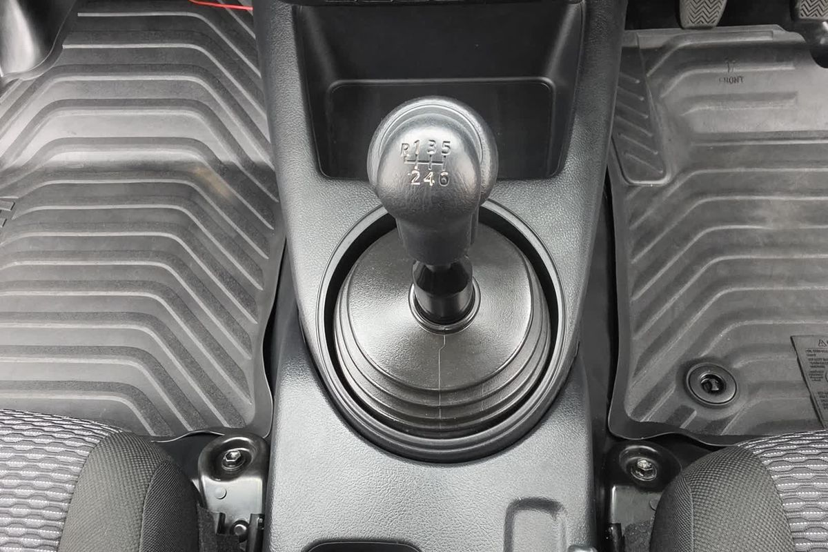 2023 Toyota Hilux Workmate Hi-Rider GUN135R Rear Wheel Drive image 30